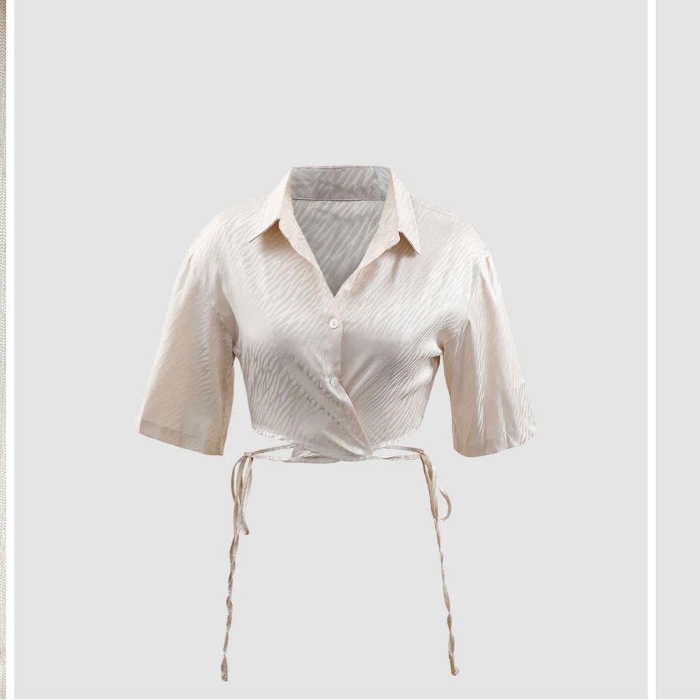 MICAS Jacquard Satin Tie Hem Crop Blouse
